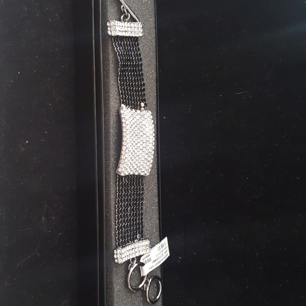 NWT! Wide Mesh Tennis Bracelet w/Crystals